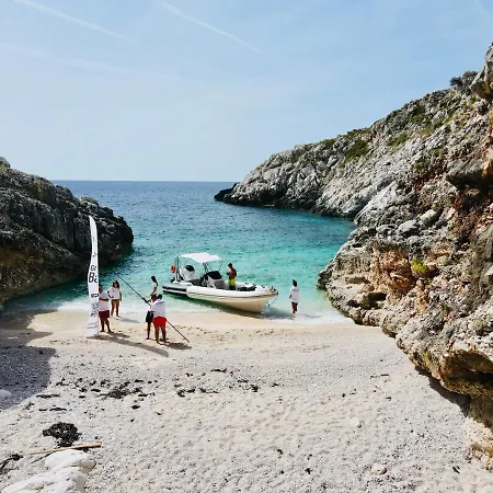 Tourists شقة فندقية فلورا